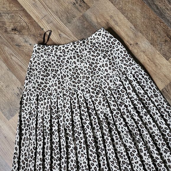Vintage 80s/90s Cheetah Pattern Pleated A Line Midi Skirt Tan Black Women's Sz 4 - Picture 7 of 9